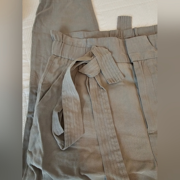 Calvin Klein Trousers Pants - Picture 4 of 6